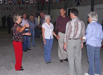077 Chris gives instructions to bemused dancers
