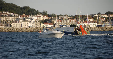 03 Fine Romance dodging a Fishing Boat