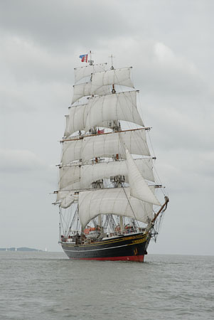The Stad Amsterdam under full sail